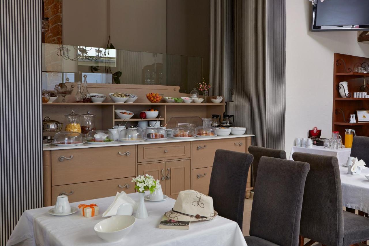 Sokratis Hotel 네아 모우다니아 외부 사진